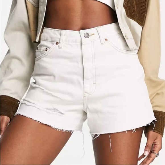 Topshop Pants - Topshop A-Line Denim High Rise Shorts Cream Off White Unfinished Hem 3.5” Inseam
